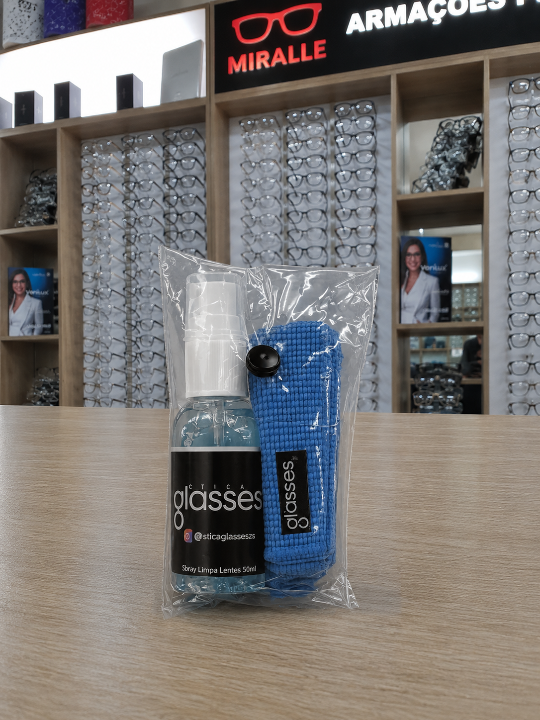 Kit Limpa Lentes 50ml Personalizado (bolsinha) e mágica Personalizada — Acessórios Atacado Optico