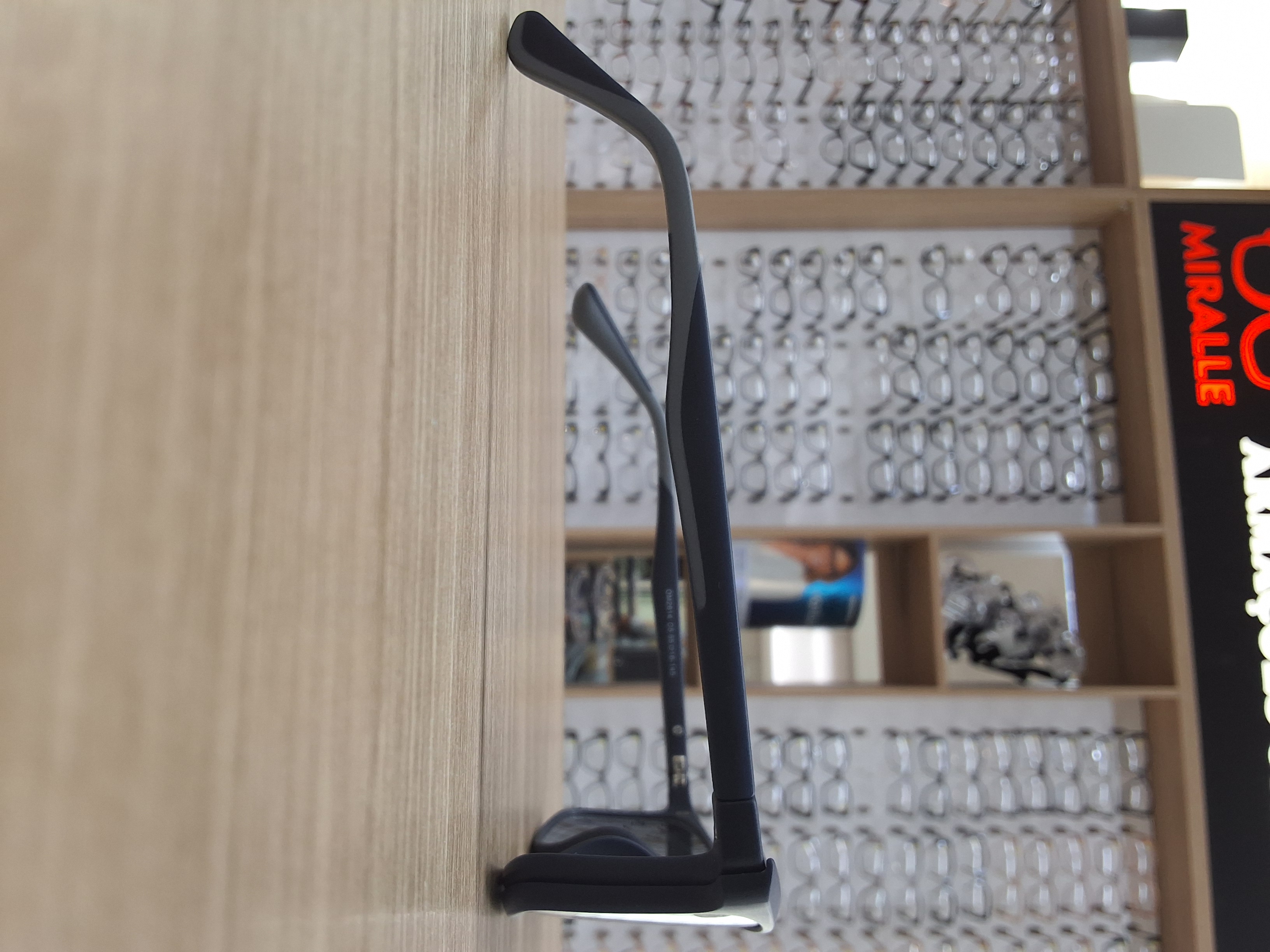Óculos Solar Masculino Polarizado Preto Fosco com Proteção UV400 — Óculos Atacado Optico