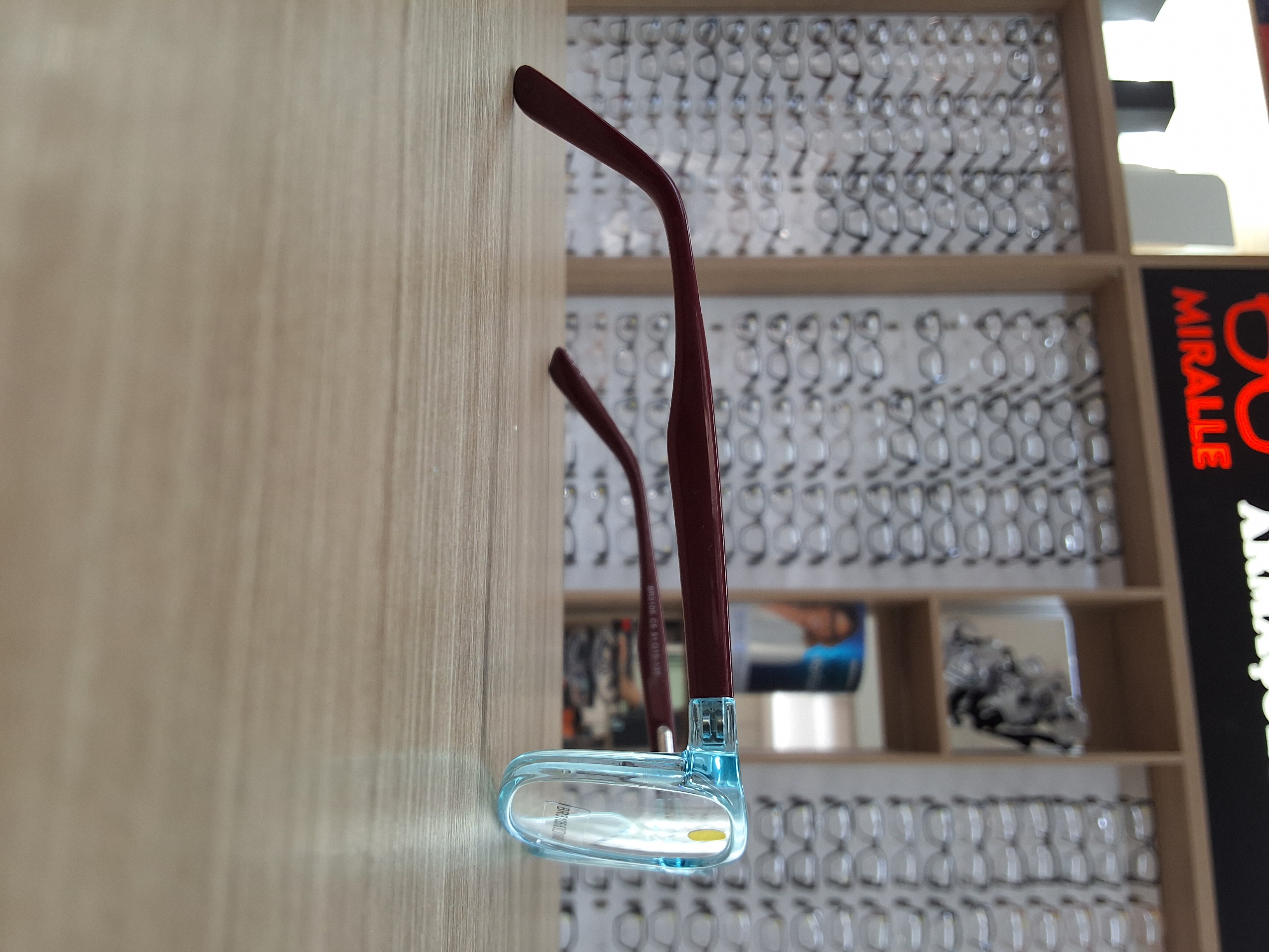 Armação Feminina BR3105 Azul Cristal com Hastes Marsala — foto 2 — Óculos Atacado Optico
