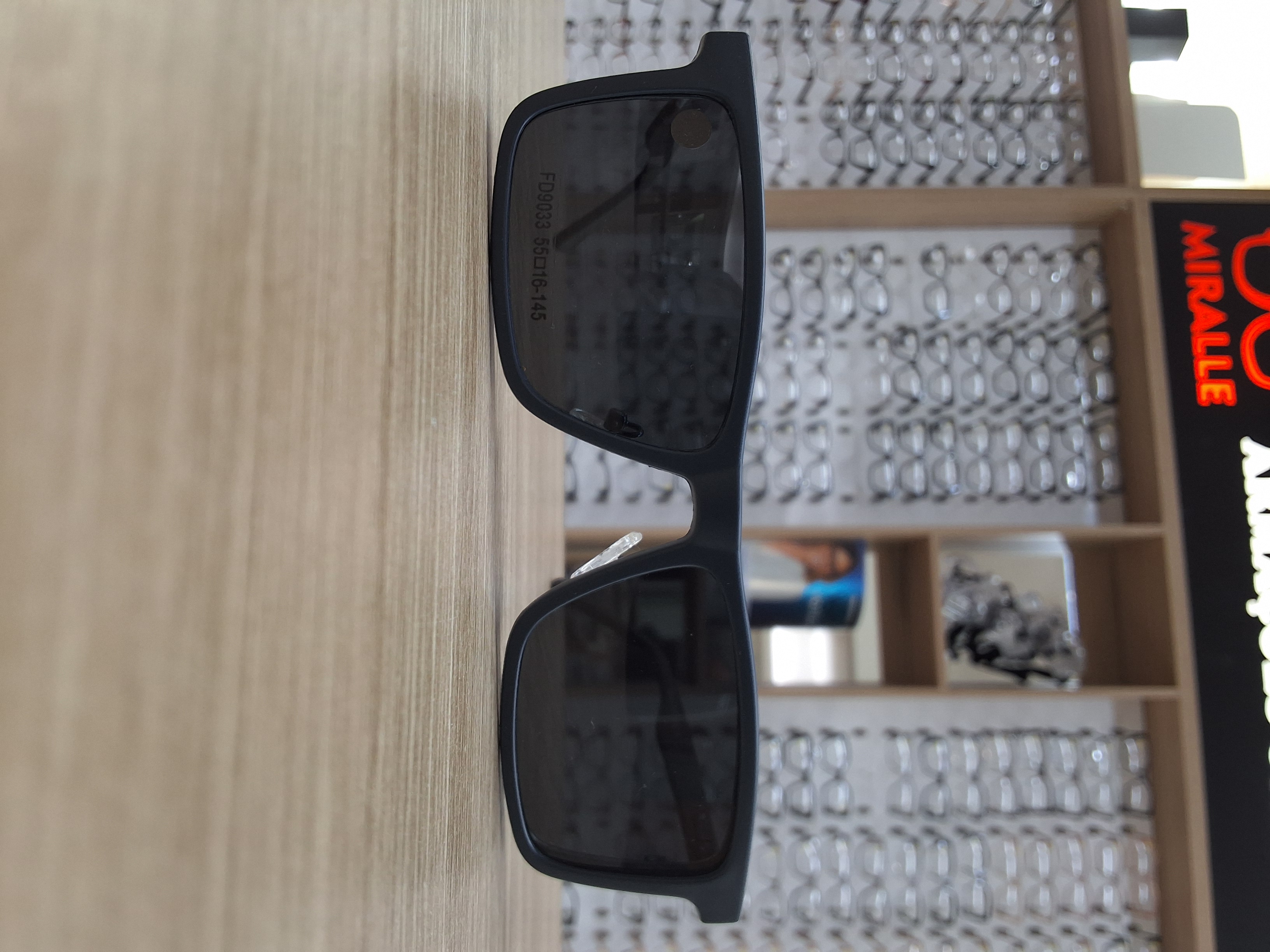Óculos de Sol Masculino FD9033 Preto Fosco — Óculos Atacado Optico