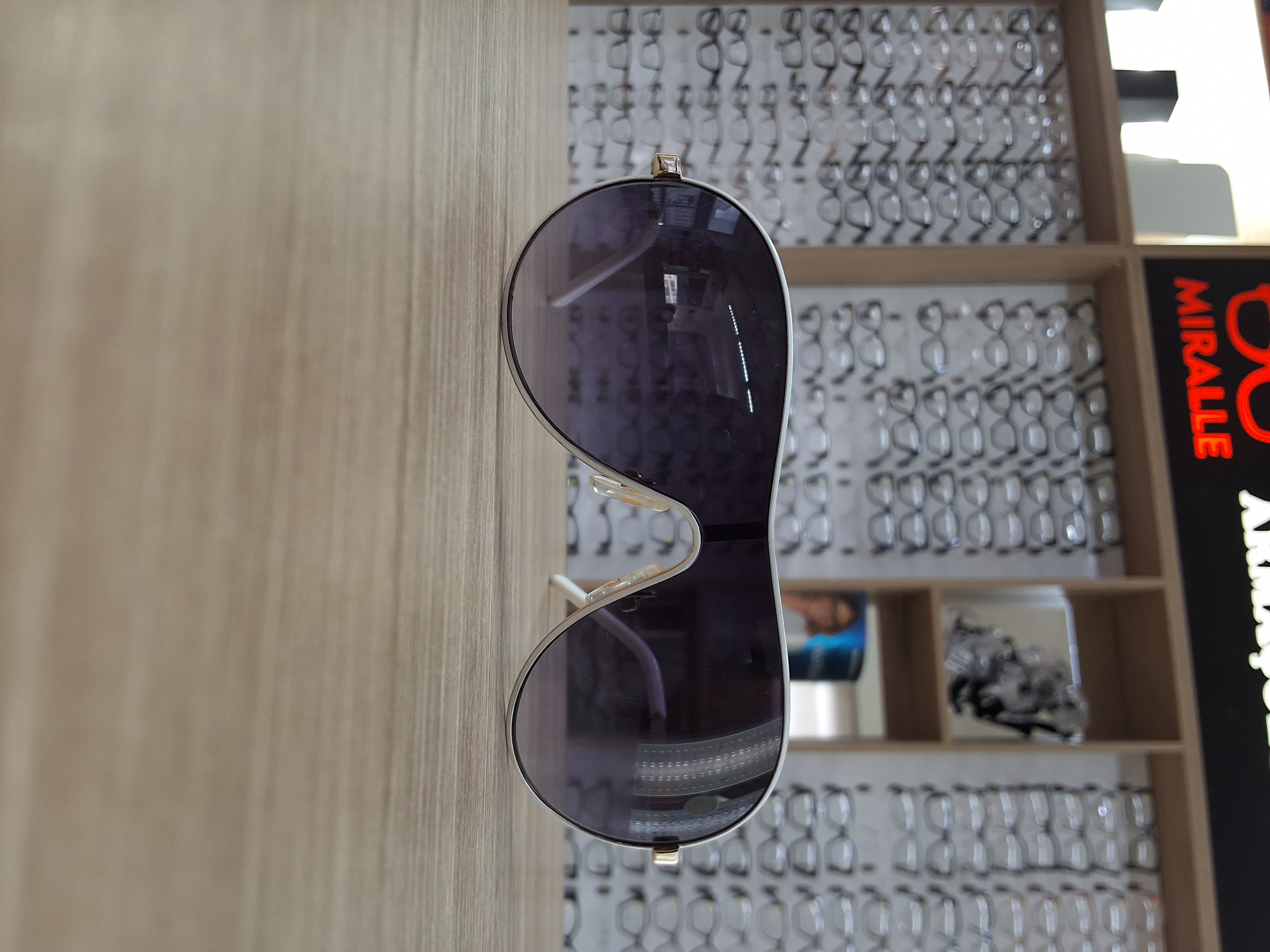 Óculos Solar Fiorenza Capri Luxe Aviador Branco e Dourado Degradê — Óculos Atacado Optico