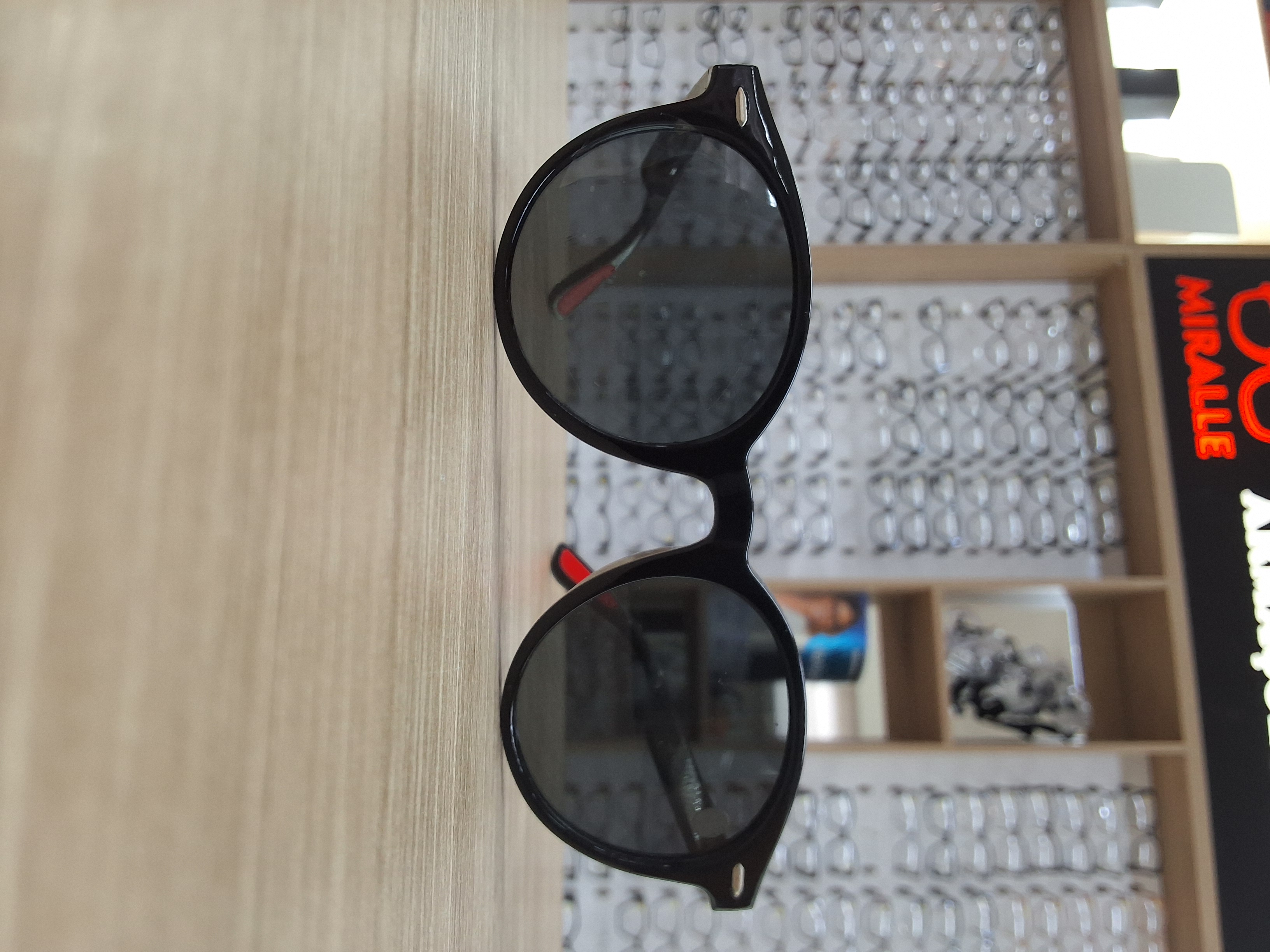 Óculos Solar Feminino Fiorenza Milano Black Redondo UV400 — Óculos Atacado Optico