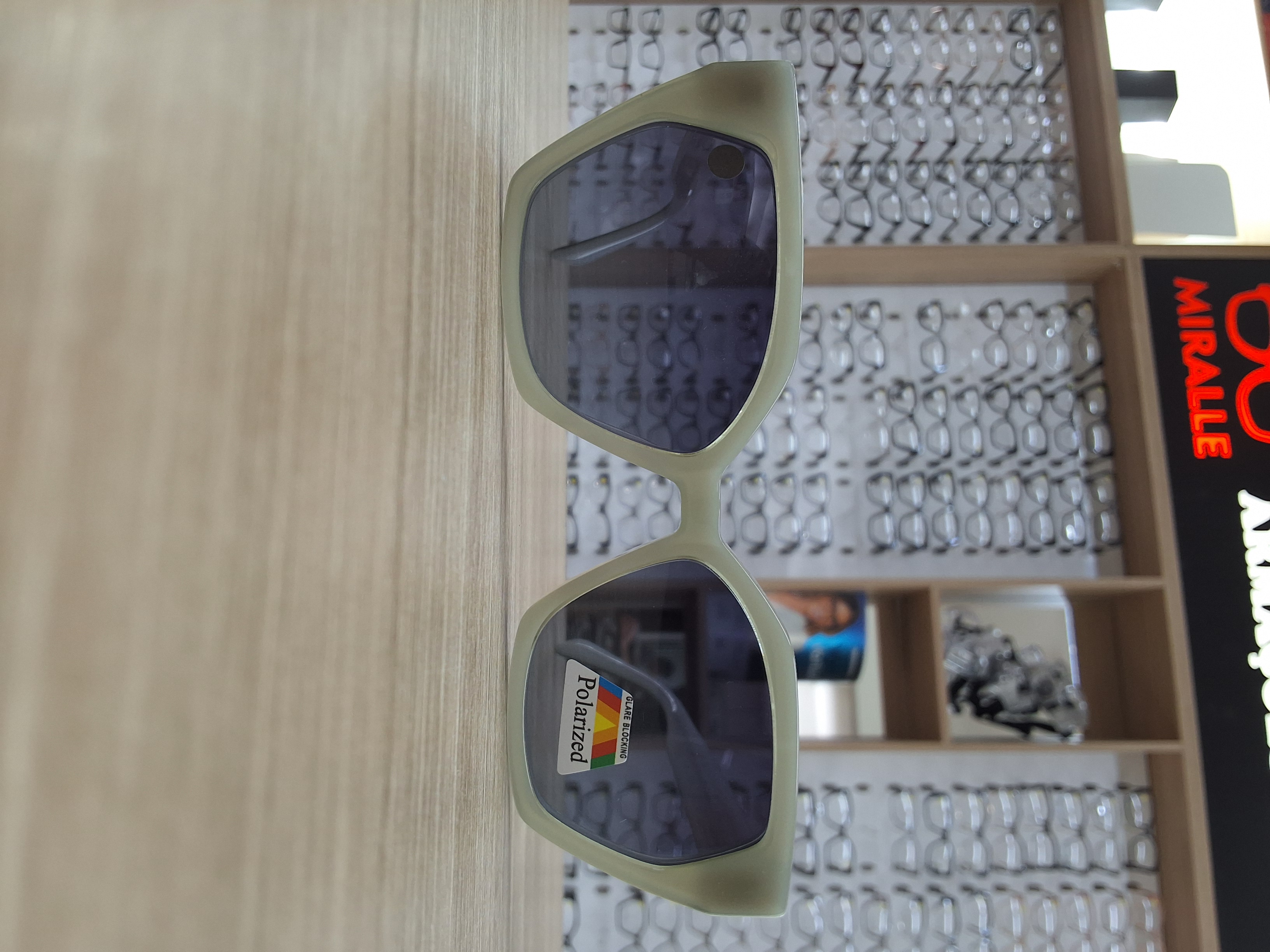 Óculos Solar Feminino Miralle Olive Cat Polarized — Óculos Atacado Optico