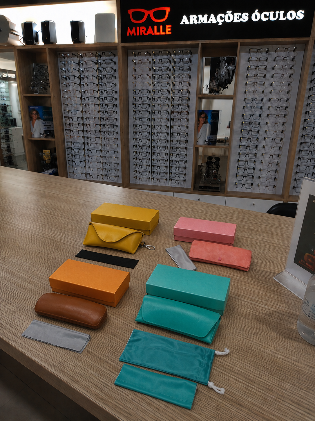 Case Top Envelope sem Logo (com saquinho) — Insumos Atacado Optico