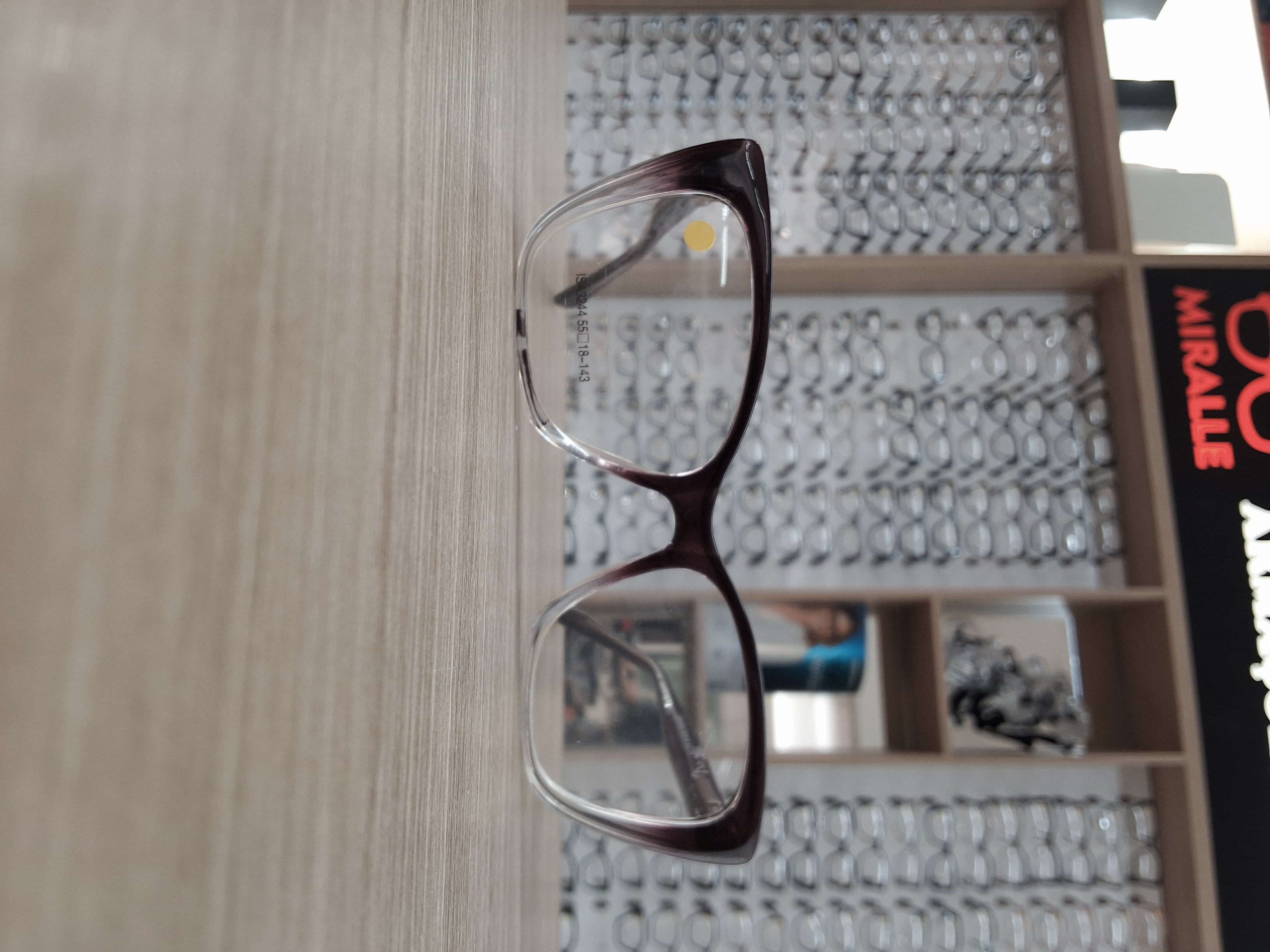 Armação de Grau Feminina Fiorenza Cat Eye Degradê Vinho Transparente — Óculos Atacado Optico