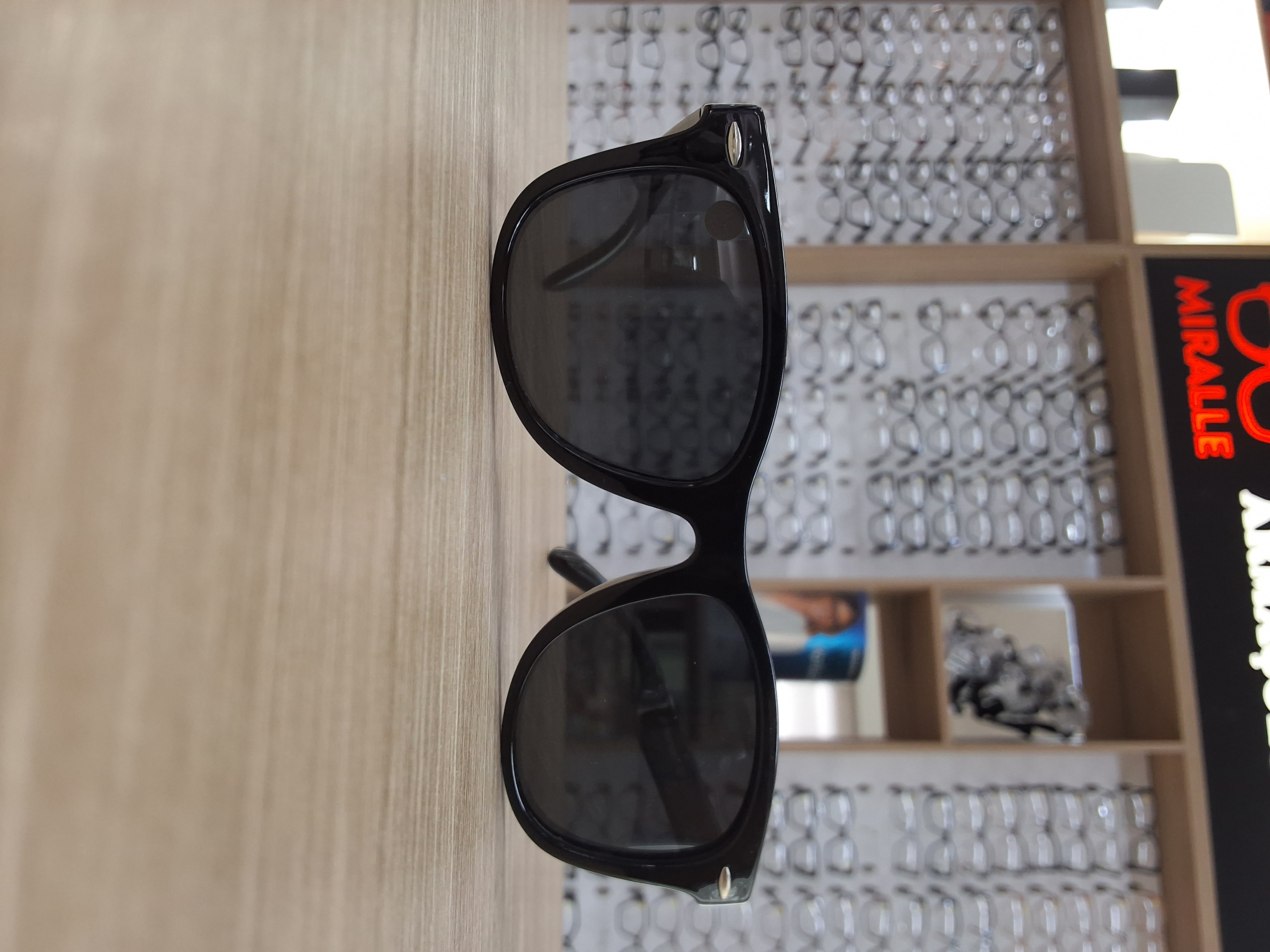 Óculos Solar Unissex Wayfarer Classic Black Polarizado — foto 2 — Óculos Atacado Optico