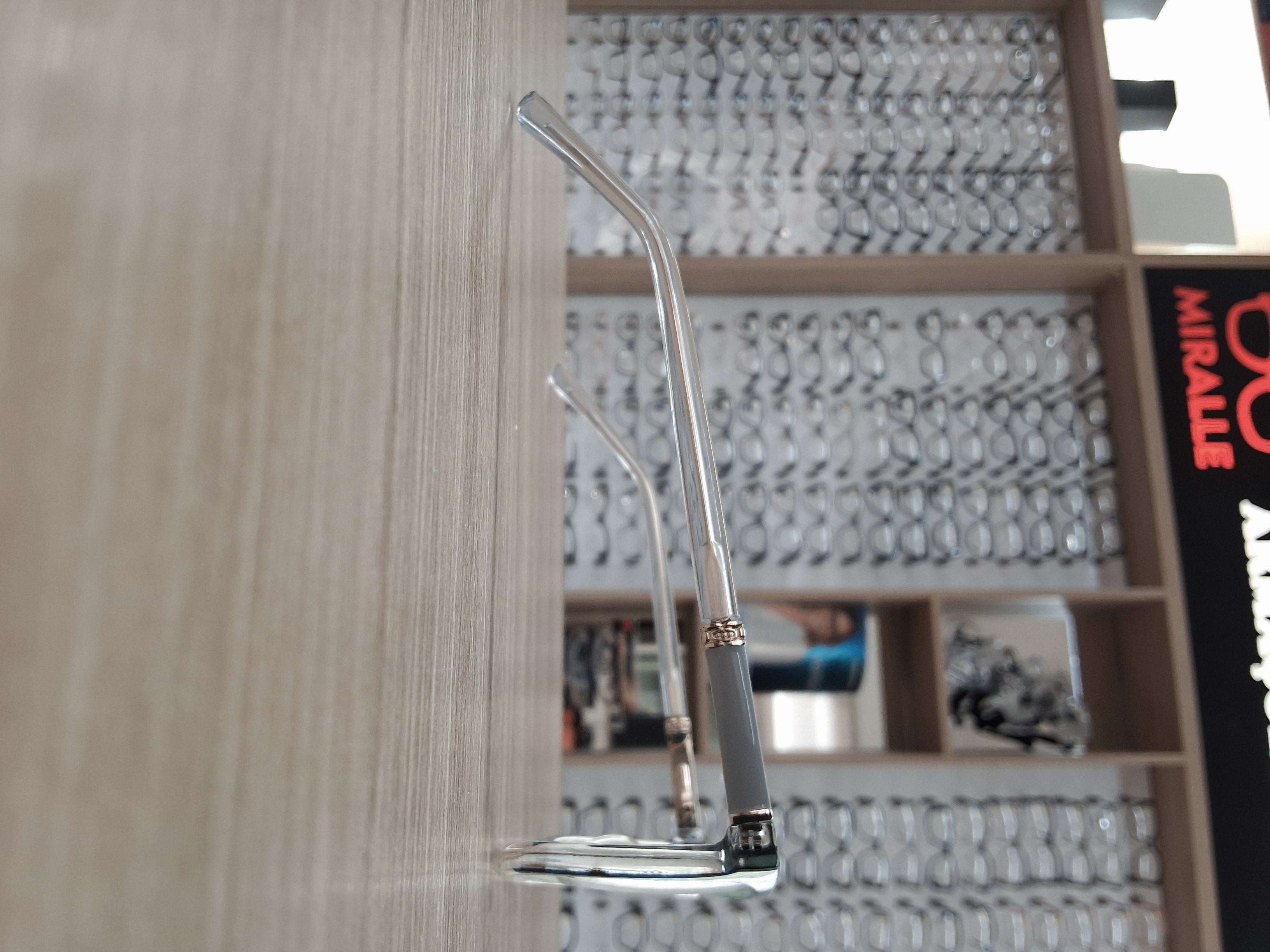 Armação Feminina Fiorenza Retangular Cristal Verde — foto 2 — Óculos Atacado Optico