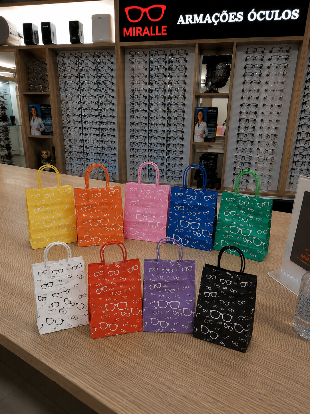 Sacola de Papel Estampa Óculos — Insumos Atacado Optico